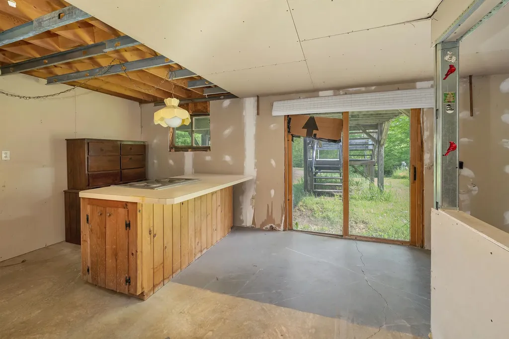 138 Durrell Mountain Road Belmont NH 03220