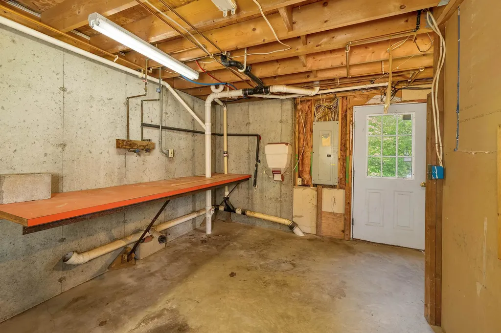 138 Durrell Mountain Road Belmont NH 03220