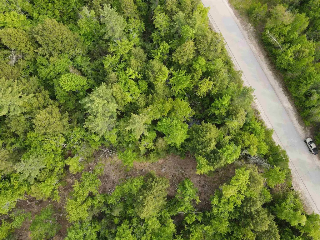 15 Adams Way Middleton NH 03887