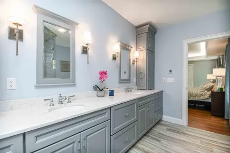 12 Haywick Drive Stratham NH 03885