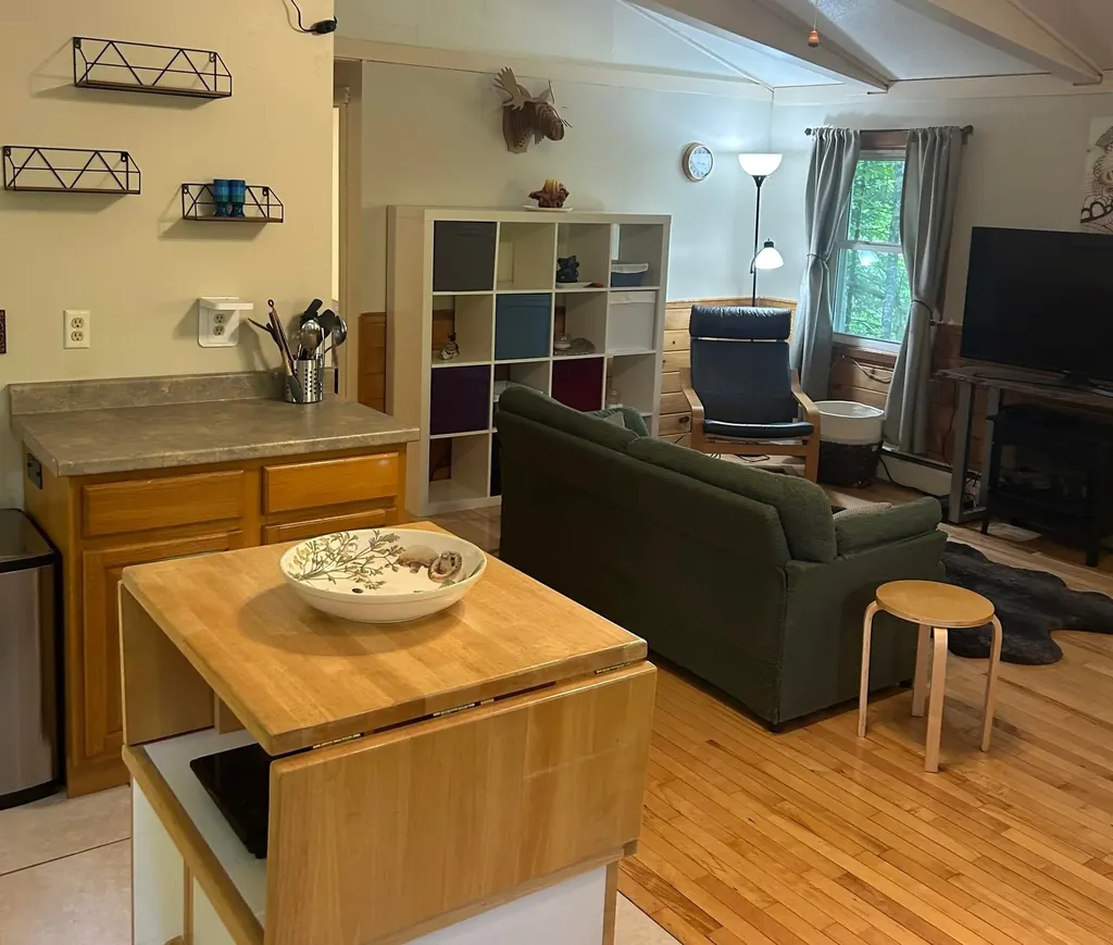 1901 French Pond Road Haverhill NH 03774