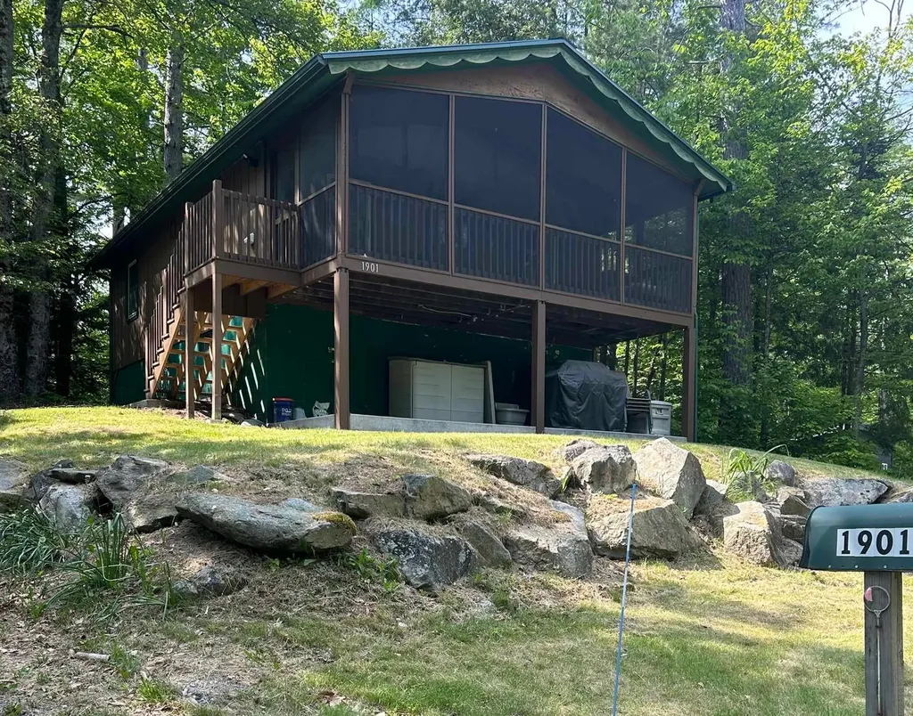 1901 French Pond Road Haverhill NH 03774