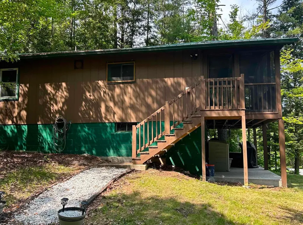 1901 French Pond Road Haverhill NH 03774