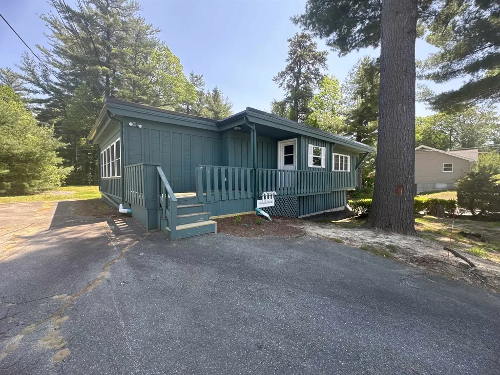 56 Westville Road Plaistow NH 03865
