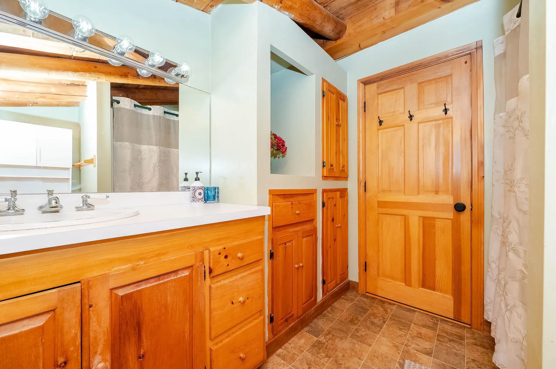 1166 Nh Route 11 Farmington NH 03835