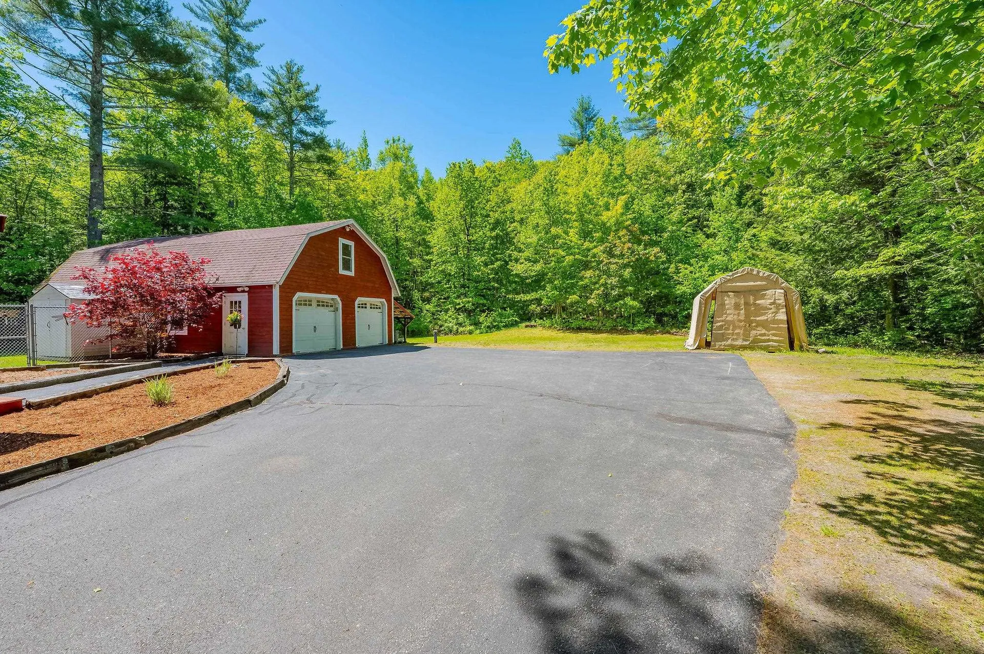 1166 Nh Route 11 Farmington NH 03835