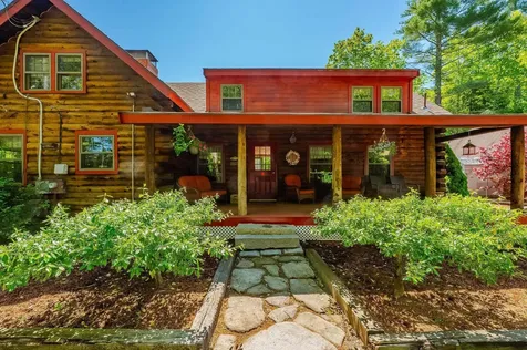 1166 Nh Route 11 Farmington NH 03835