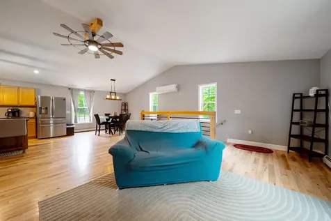82 Parkey Road Barnstead NH 03218