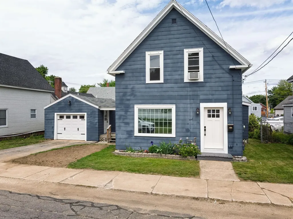 53 Pine Street Rochester NH 03867