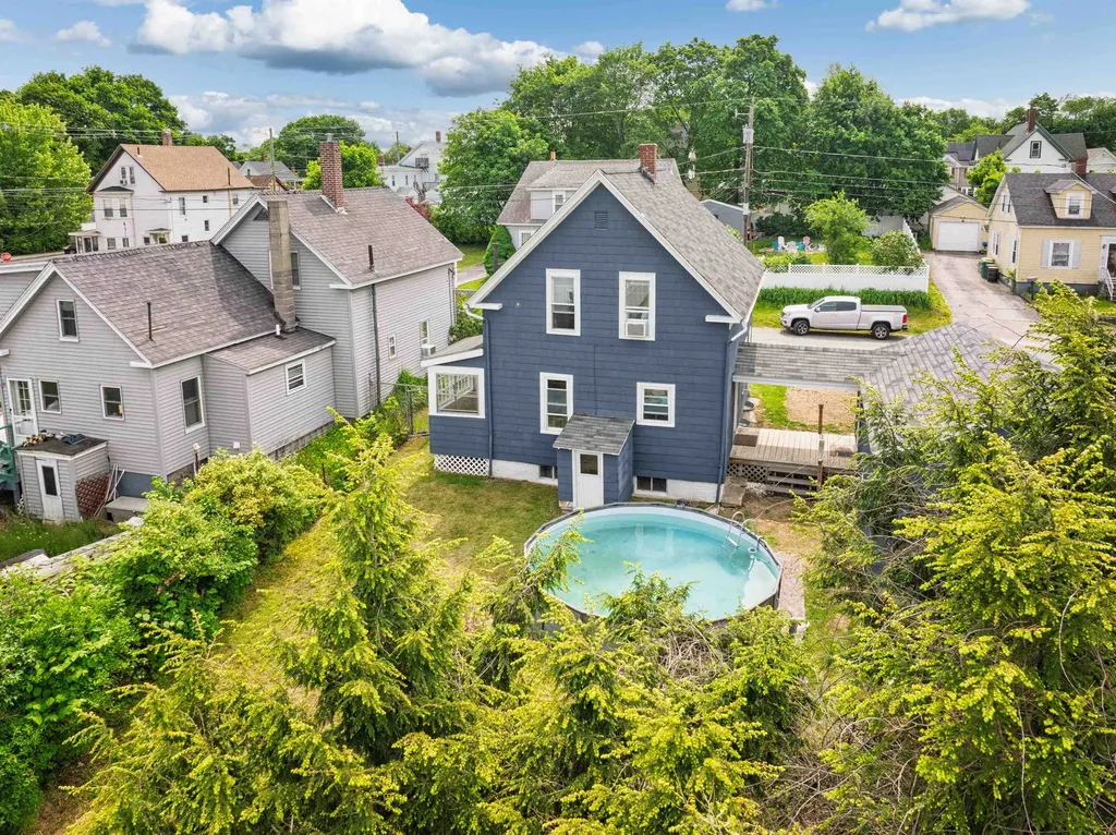 53 Pine Street Rochester NH 03867