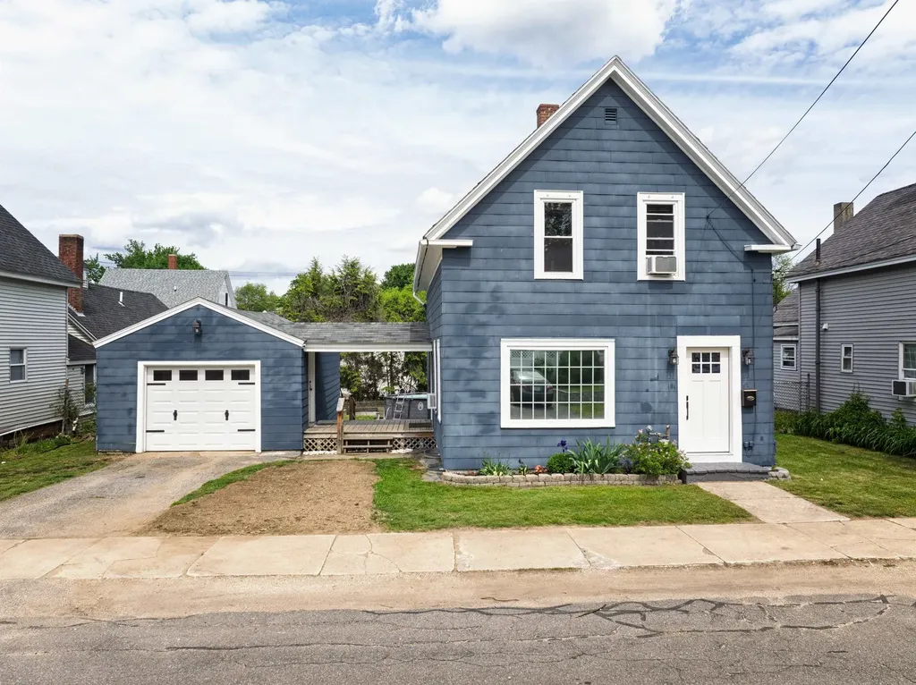 53 Pine Street Rochester NH 03867