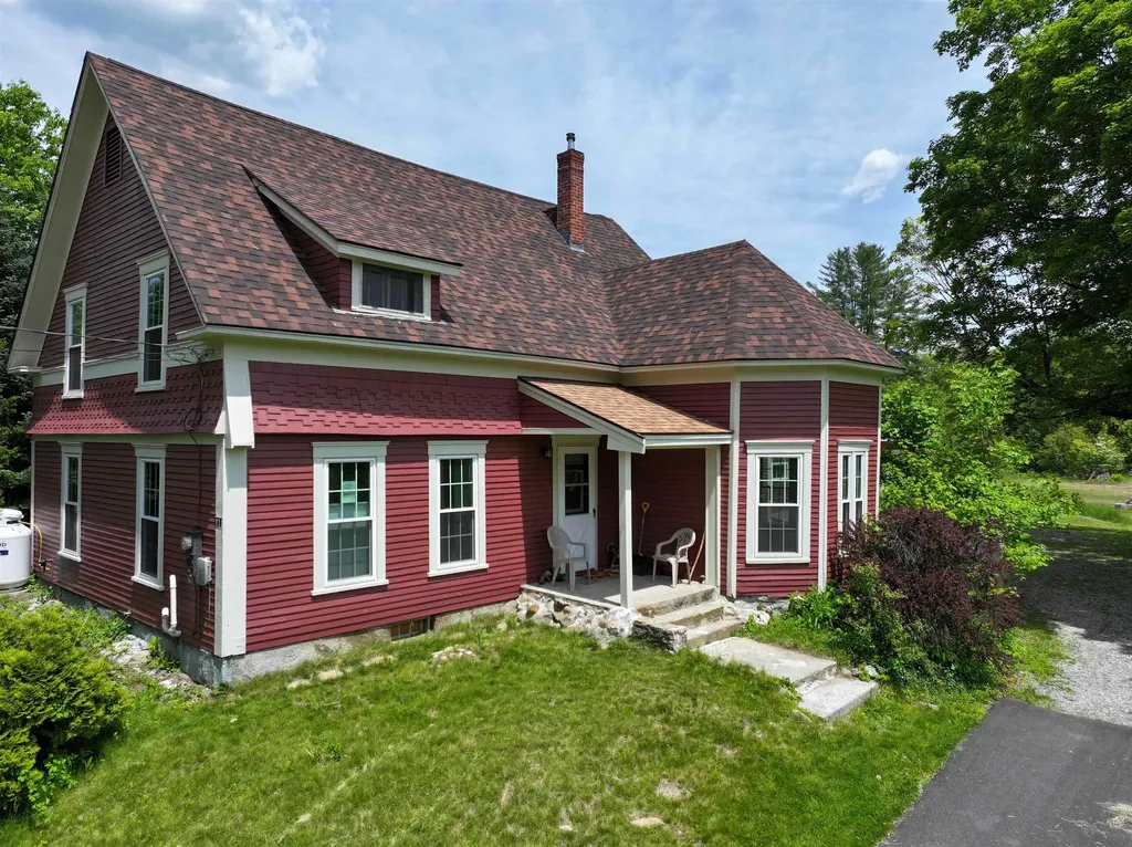 111 S Sugar Hill Road Weare NH 03281