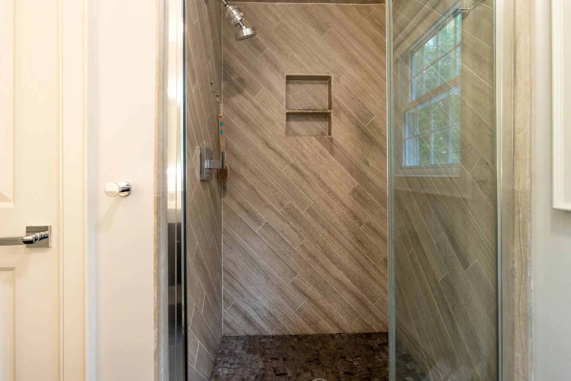 8 Briarwood Drive Salem NH 03079