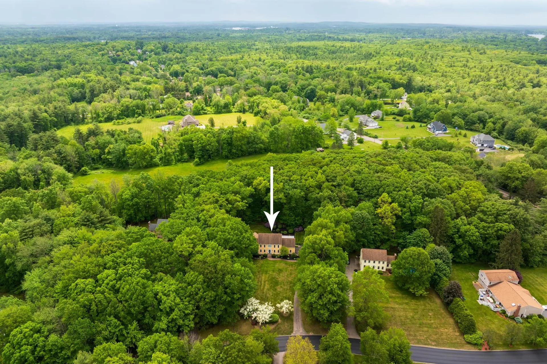 8 Briarwood Drive Salem NH 03079