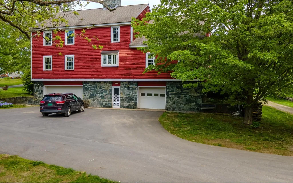 4 & 17 Sargent Hill Lane Walpole NH 03608