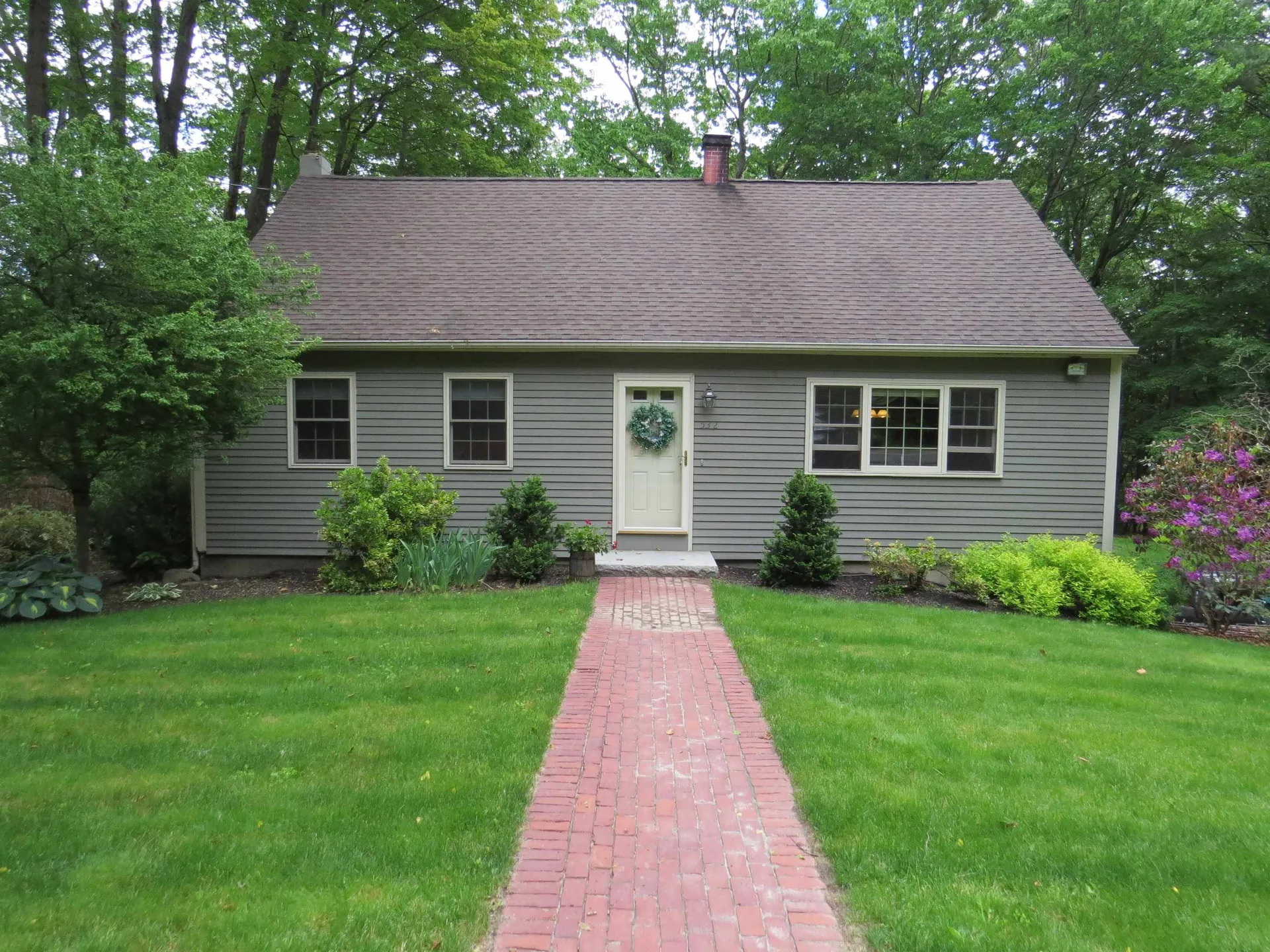 532 Black Brook Road Goffstown NH 03045