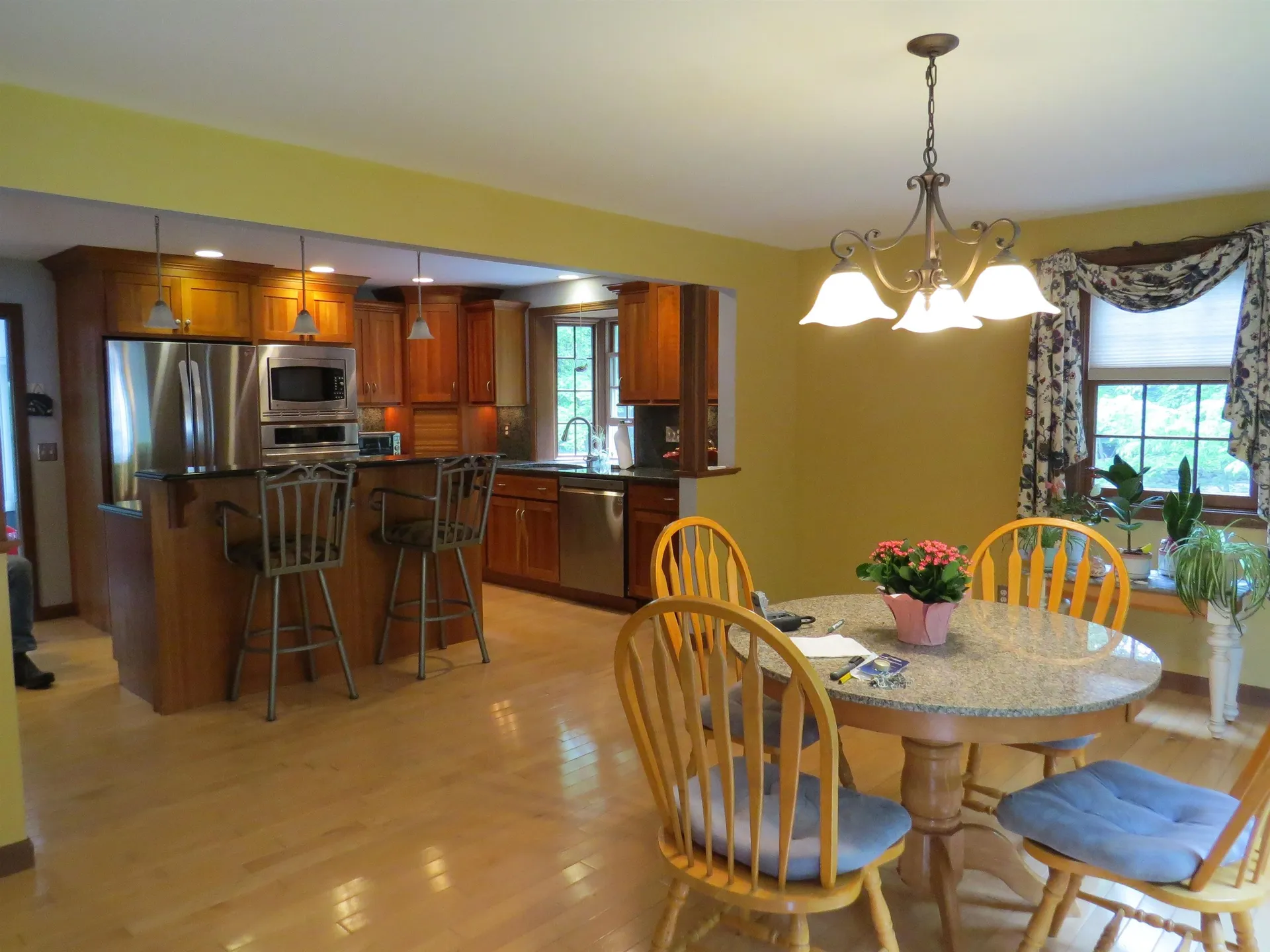 532 Black Brook Road Goffstown NH 03045