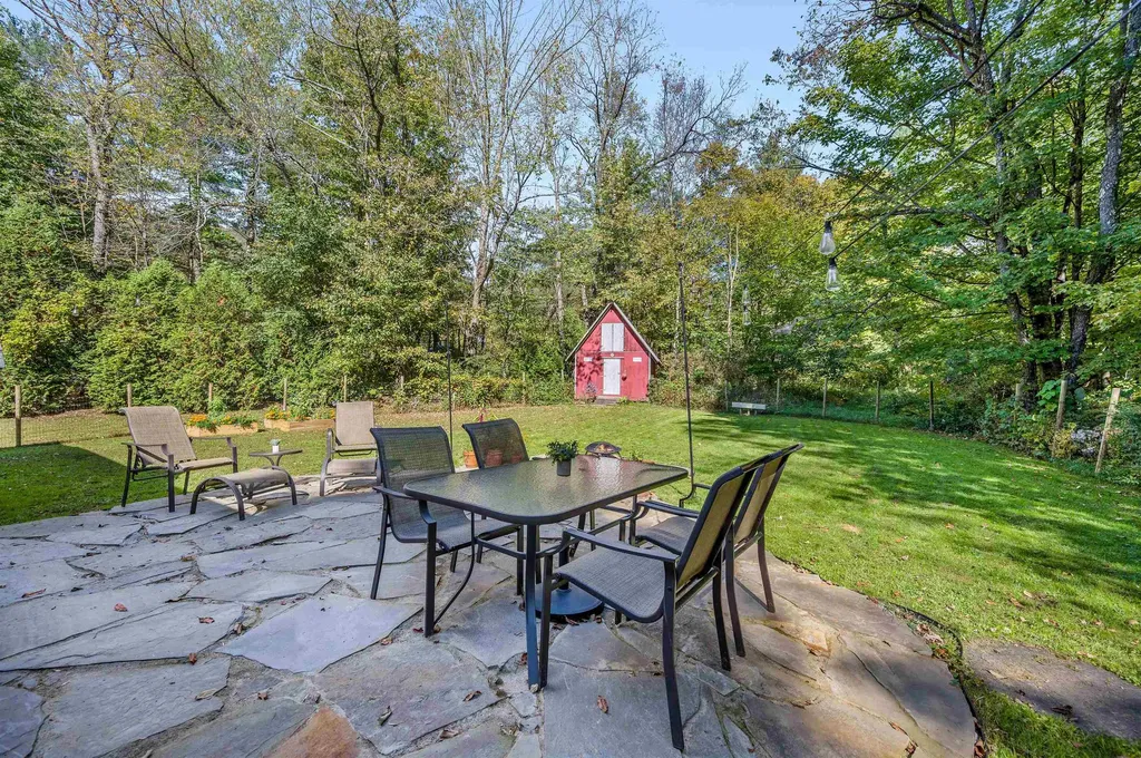 354 Jenny Davis Road Waterbury VT 05676