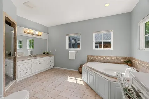 7 Penhollow Lane Hampton Falls NH 03844