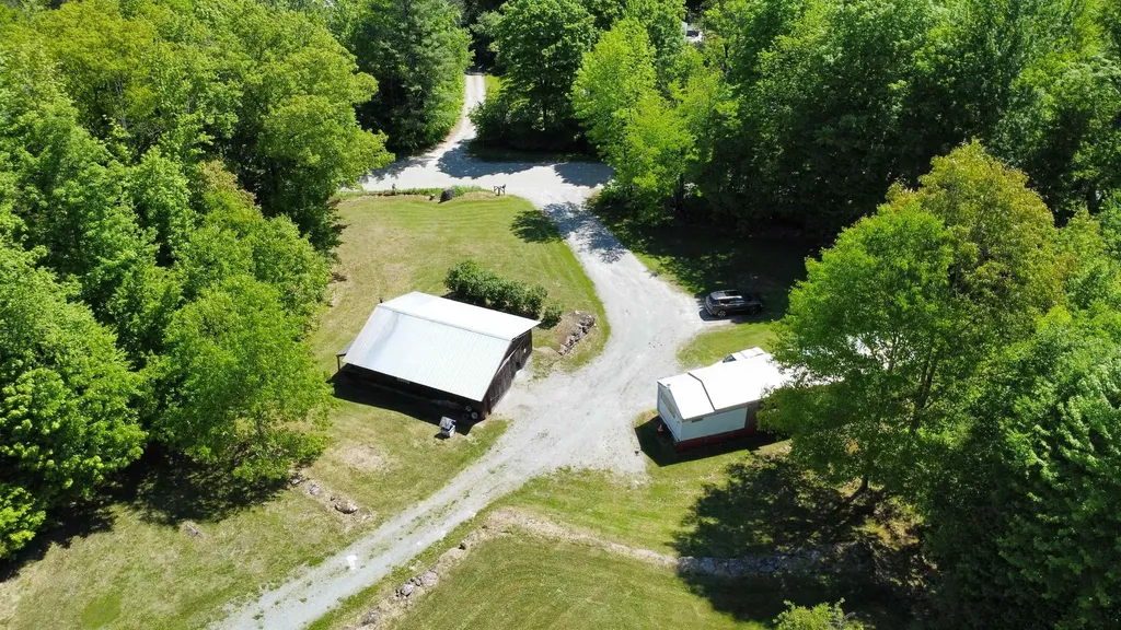 4087 Wallace Hill Road Wells River VT 05081