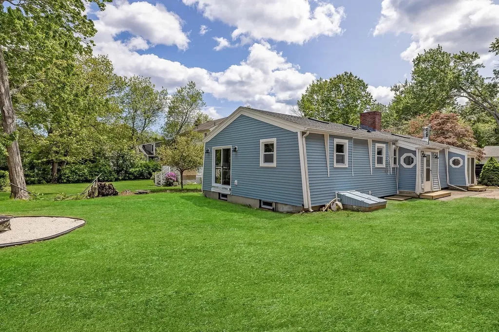 47 Baker Avenue Rye NH 03870