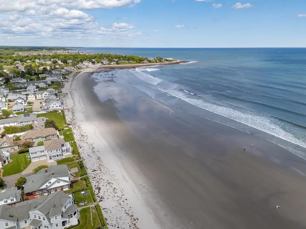 47 Baker Avenue Rye NH 03870