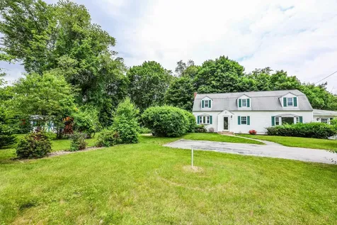 20 Beaudoin Street Bedford NH 03110