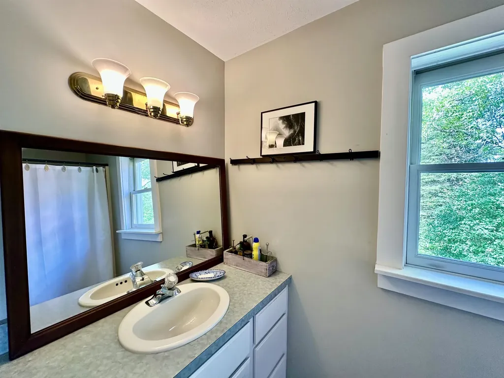 289 Pinnacle Road Richford VT 05476