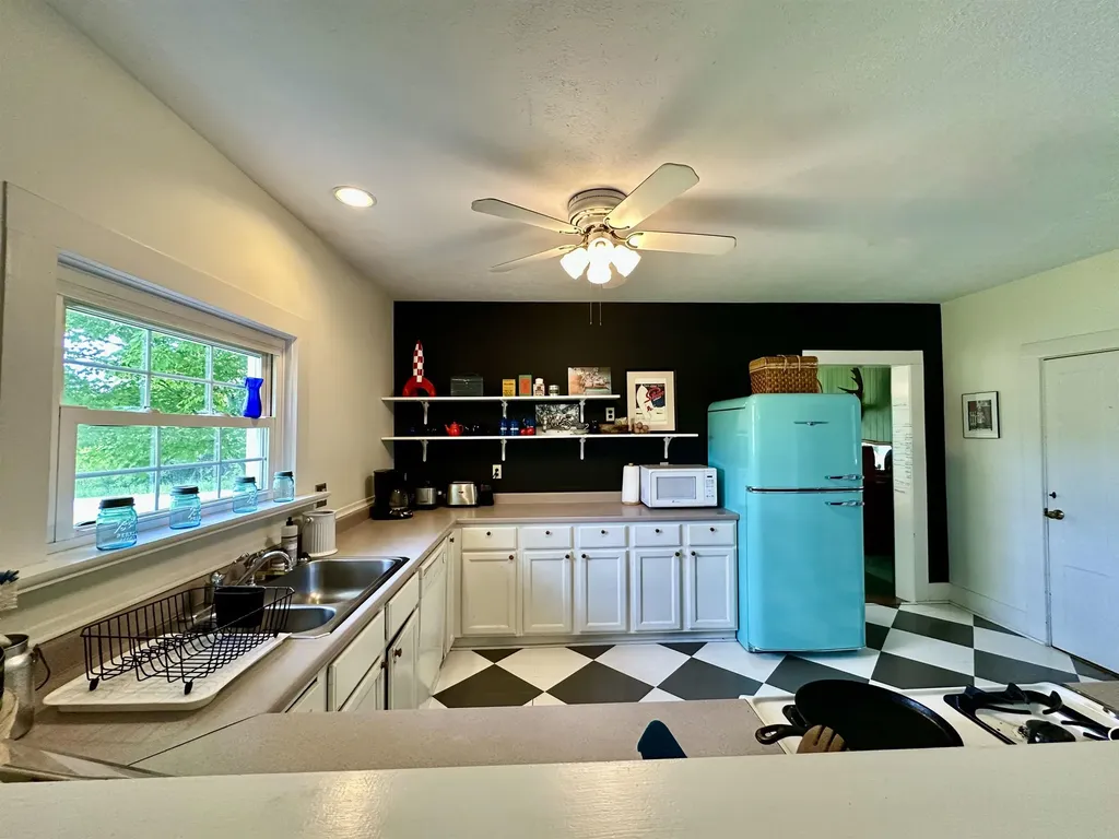 289 Pinnacle Road Richford VT 05476