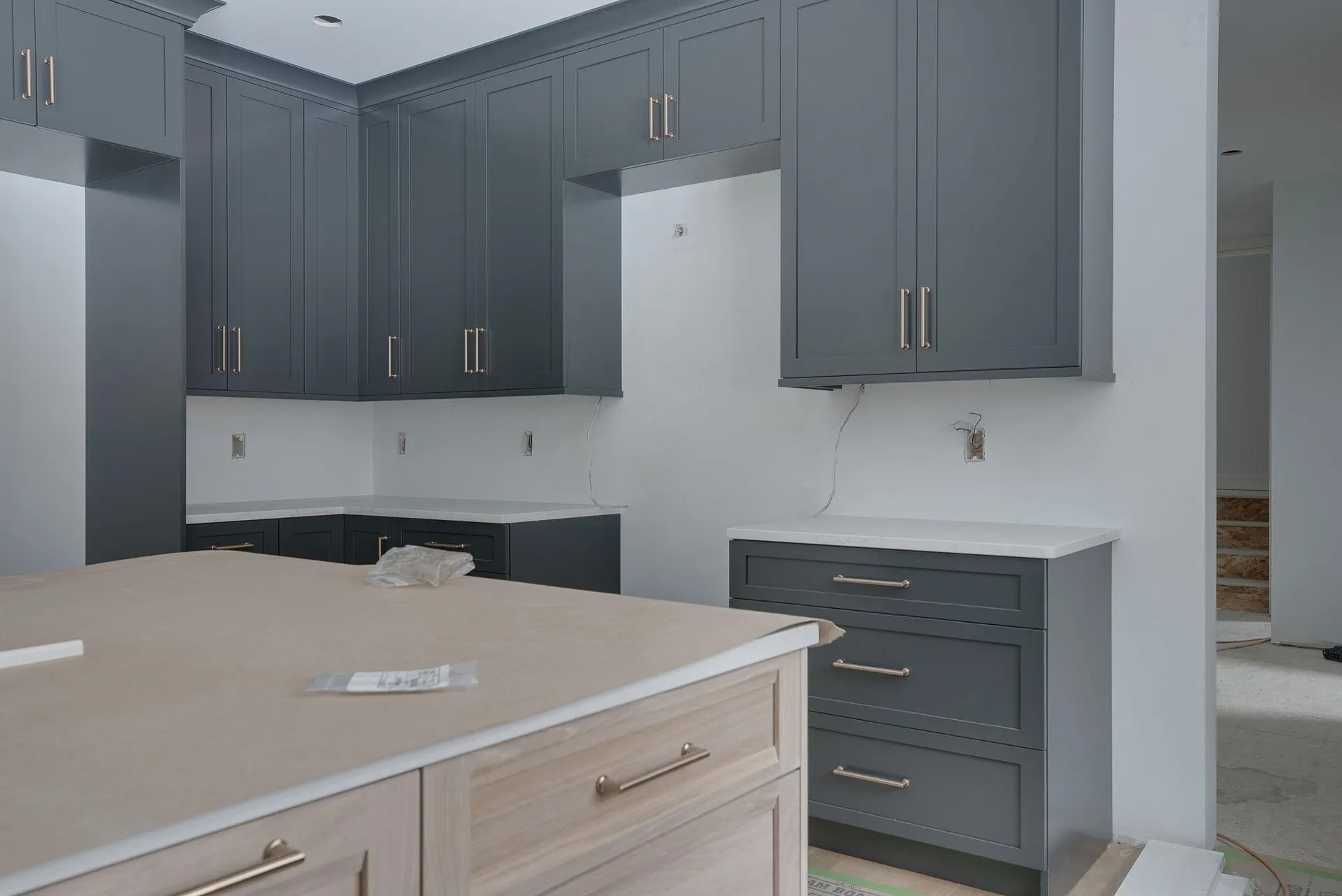 18 Grand Avenue Bedford NH 03110