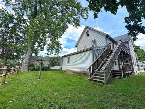 304-306 North Street Bennington VT 05201