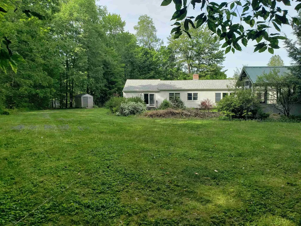 116 Edward Heights Brattleboro VT 05301