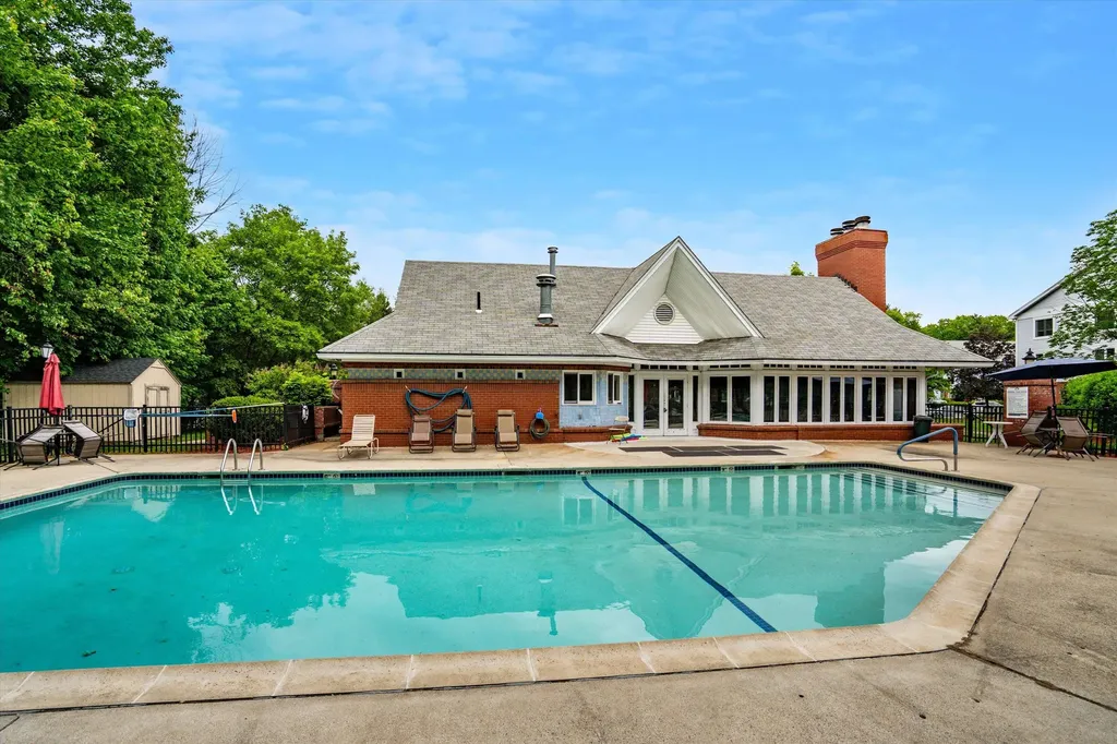 11 Timberwood Drive Goffstown NH 03045