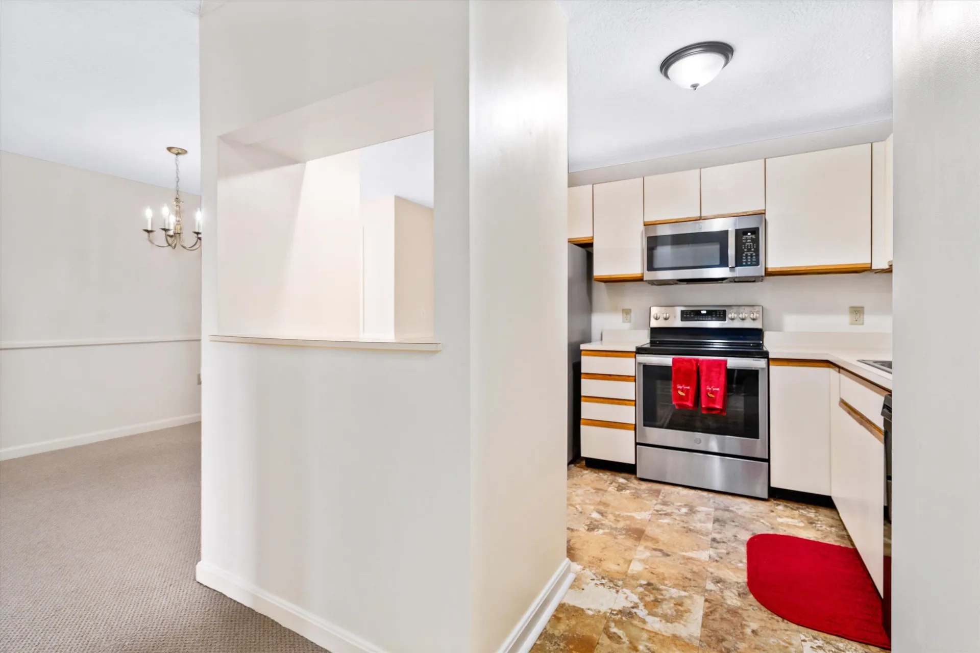 11 Timberwood Drive Goffstown NH 03045