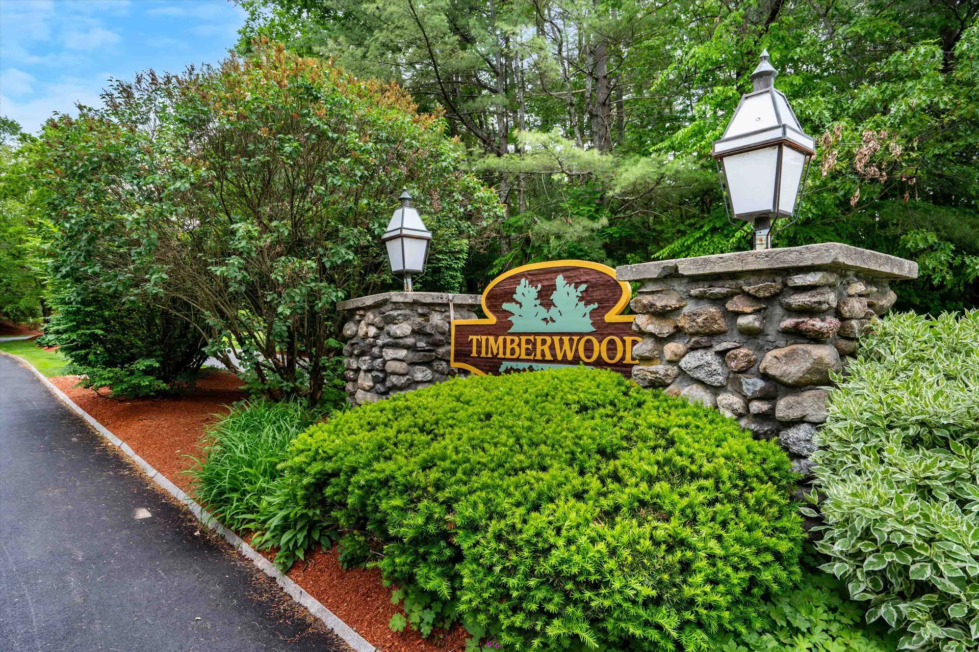 11 Timberwood Drive Goffstown NH 03045
