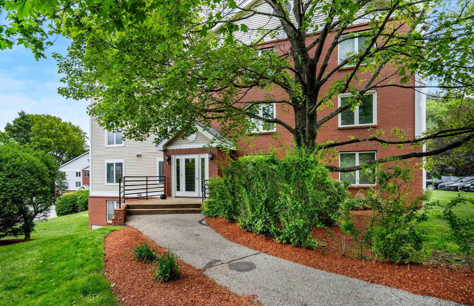 11 Timberwood Drive Goffstown NH 03045