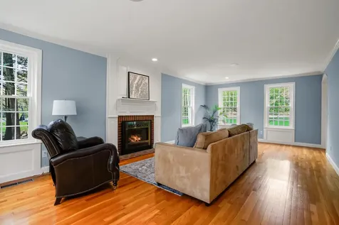 1 Fieldstone Drive Bedford NH 03110