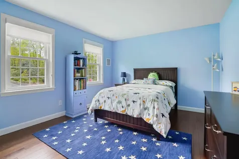1 Fieldstone Drive Bedford NH 03110