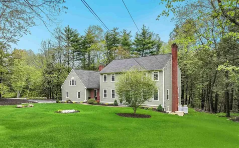 1 Fieldstone Drive Bedford NH 03110