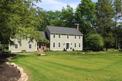 1 Fieldstone Drive Bedford NH 03110