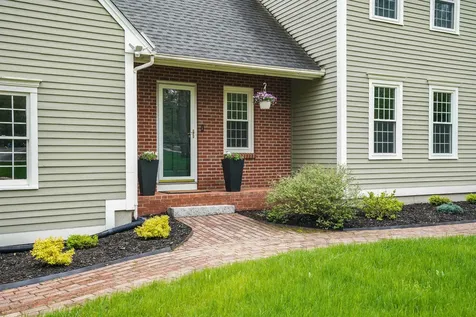 1 Fieldstone Drive Bedford NH 03110
