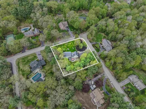 1 Fieldstone Drive Bedford NH 03110