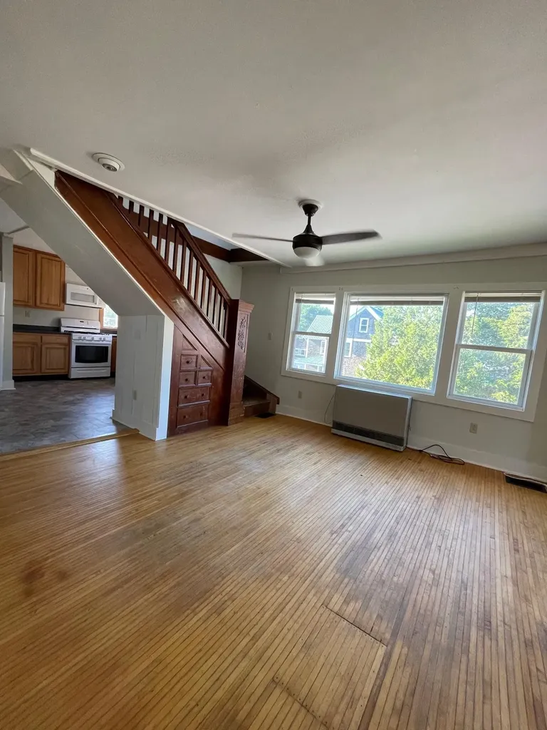 143 Main Street Cambridge VT 05464