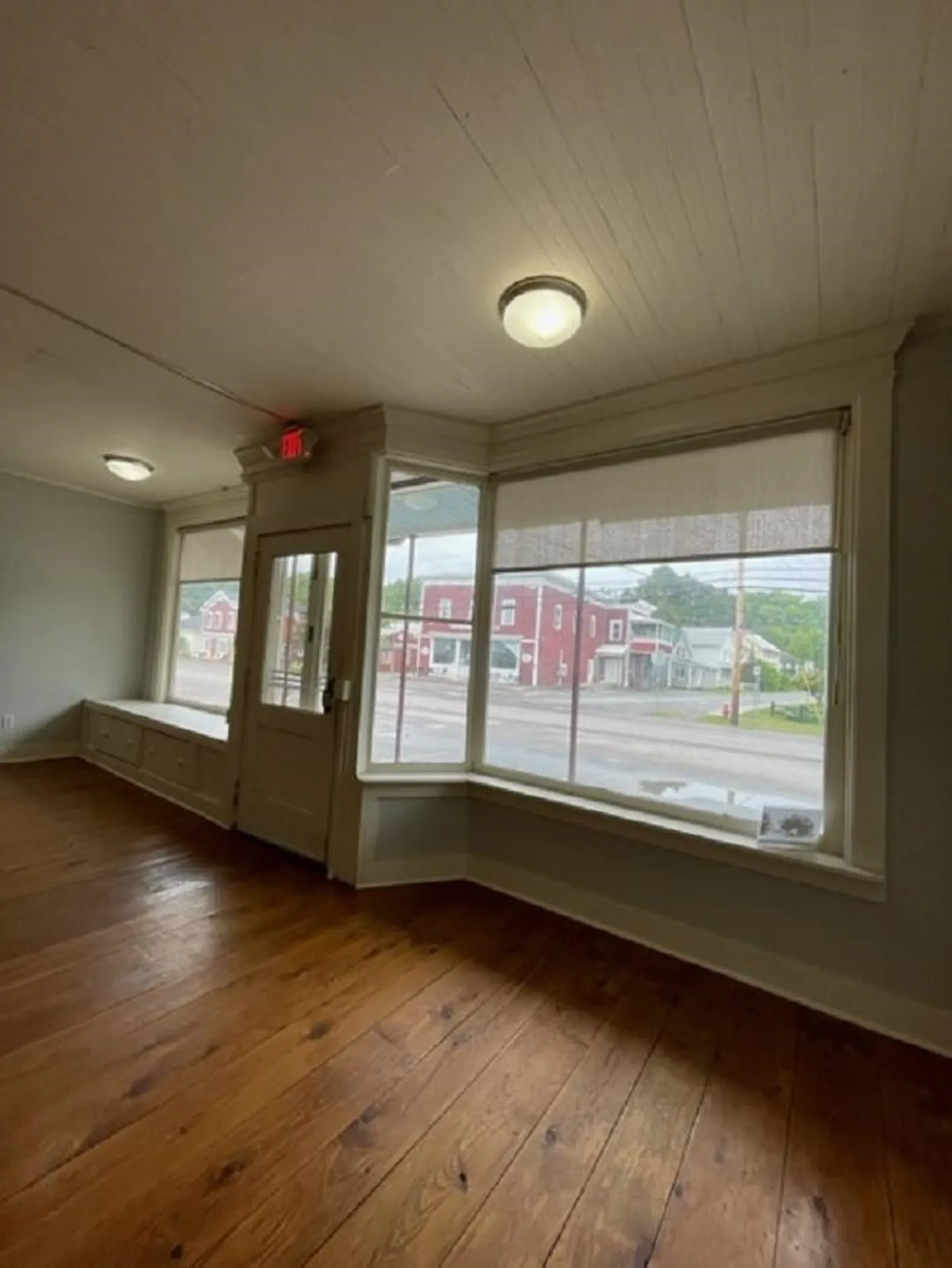 143 Main Street Cambridge VT 05464