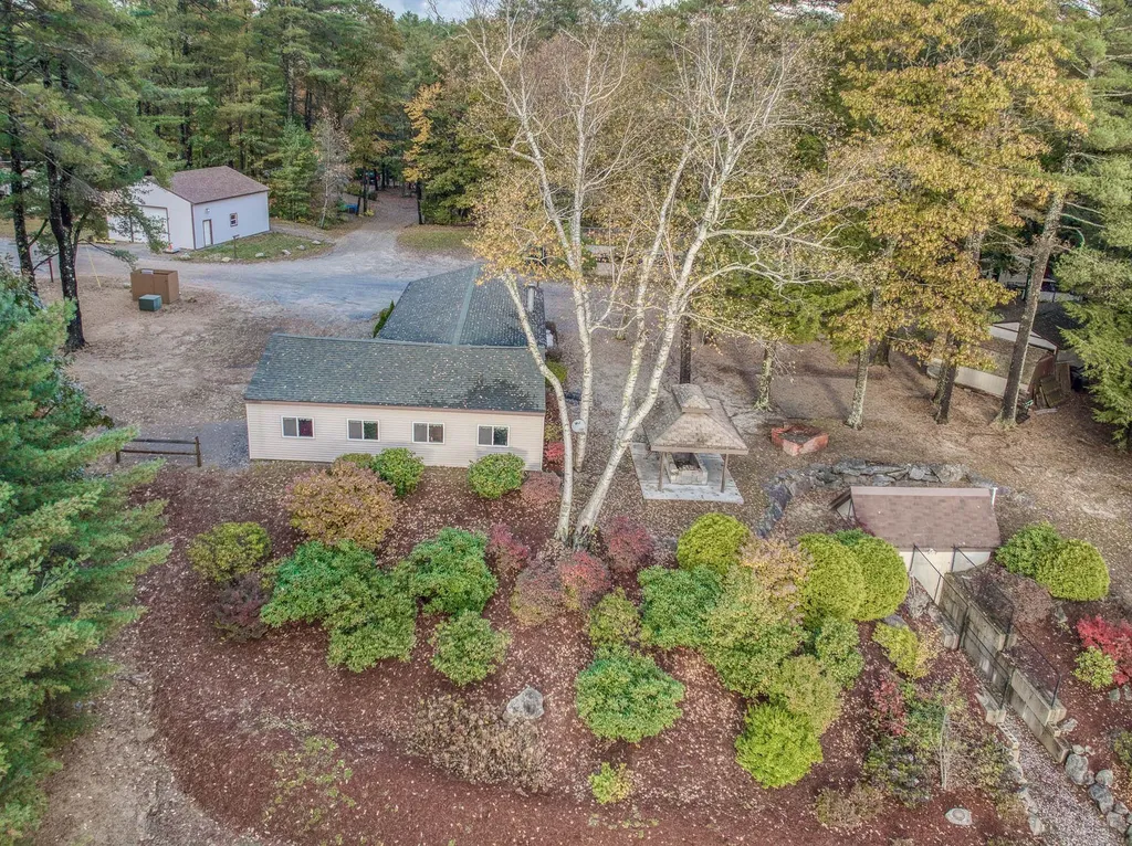 323 Woodbrook Drive Fitzwilliam NH 03447