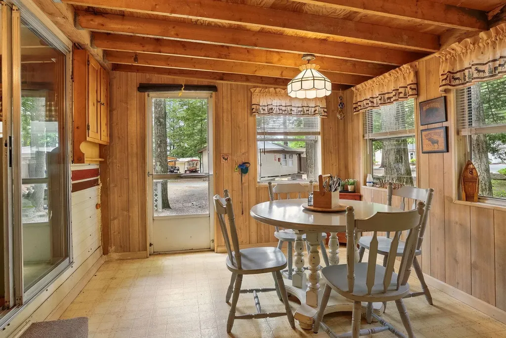 323 Woodbrook Drive Fitzwilliam NH 03447