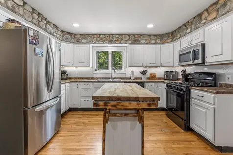 23 Mckinley Drive Washington NH 03280