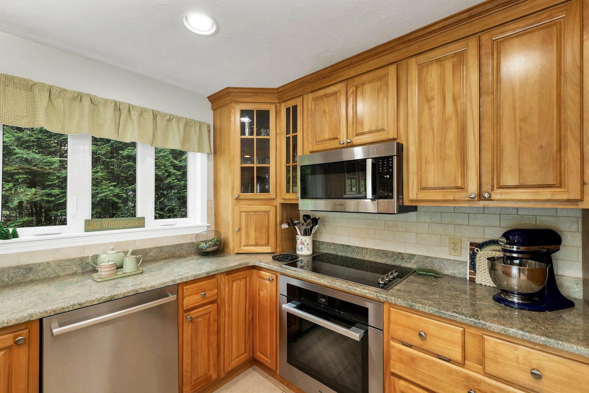 7 Hallin Court Alton NH 03810