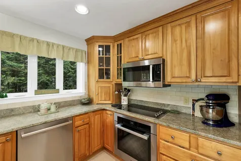 7 Hallin Court Alton NH 03810