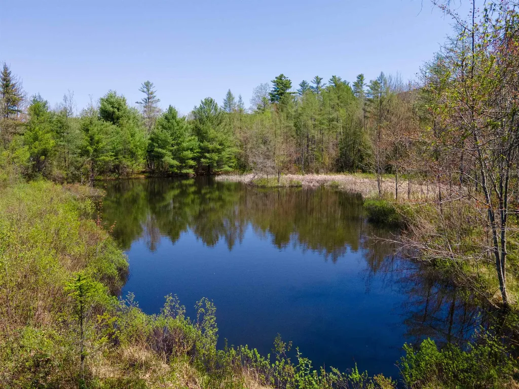 13 Mountain Road Lempster NH 03605